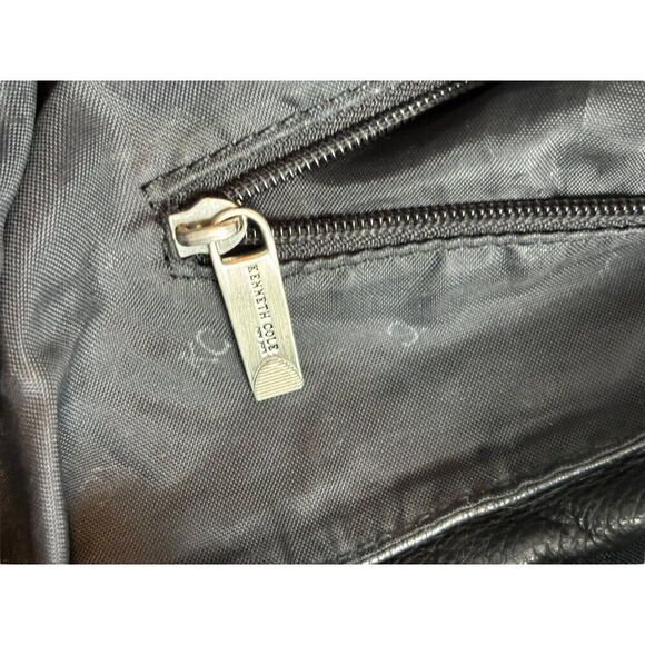 Kenneth Cole Black Leather Messenger Bag - Adjustable Strap - 16" x 12" - Picture 10 of 15